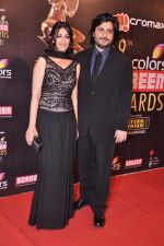 Sonali Bendre, Goldie Behl at Screen Awards red carpet in Mumbai on 12th Jan 2013 (435).JPG